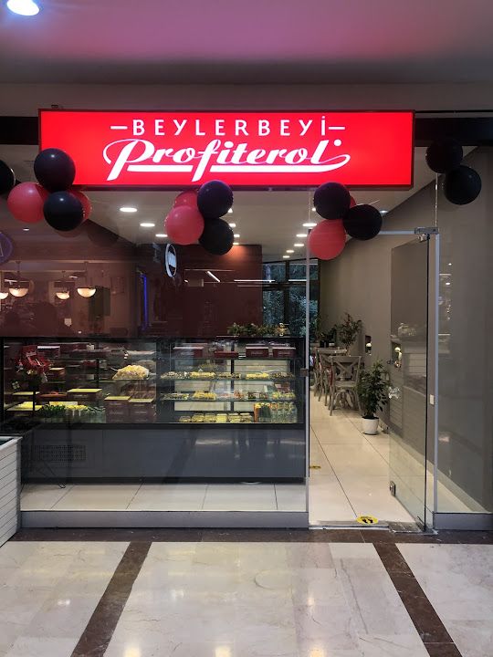 Atasehir Beylerbeyi Profiterol Mozaik Carsi