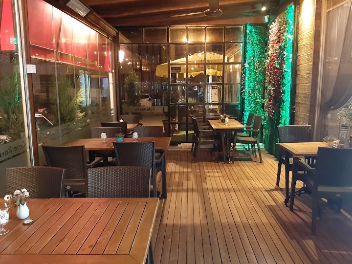 Cafe Ravza