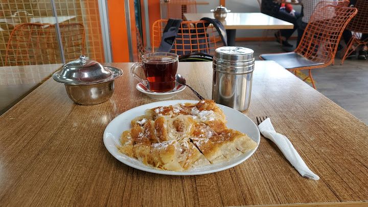 Cevizli Börek Pide Salonları