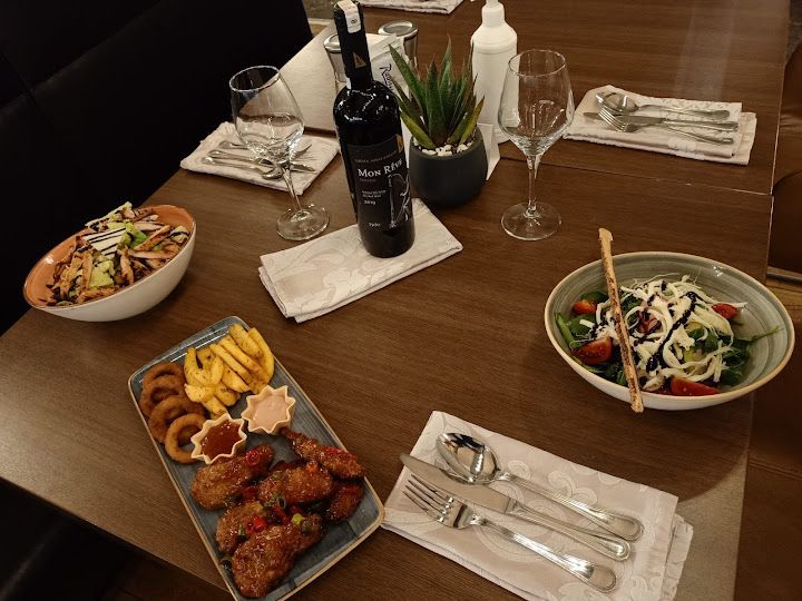 Core Grill And Bar