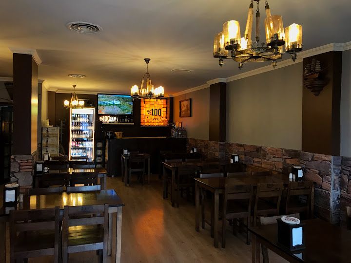 Hayat Restaurant & Bar