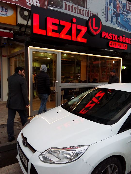 Leziz Pasta Börek