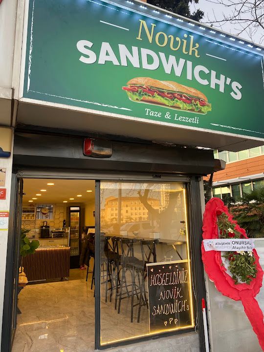 Novik Sandwichs