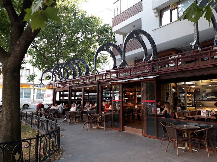 Pembegül Pasta & Cafe