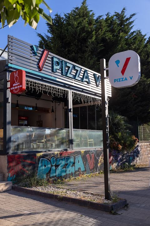 Pizza V Küçükbakkalköy