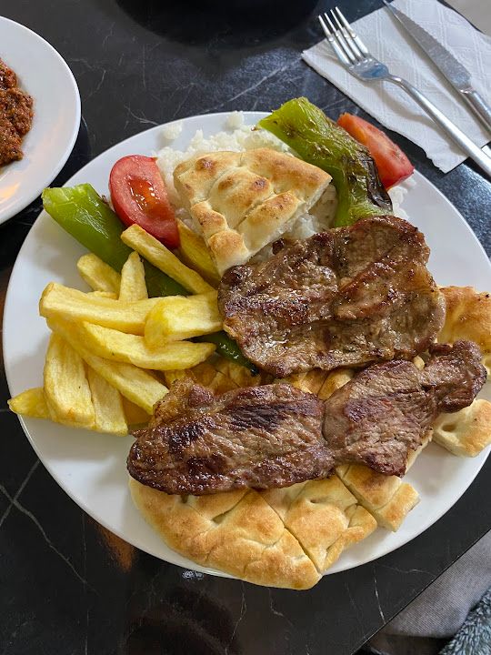 Sağlar Restoran Cafe