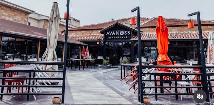 Avanoss Restaurant
