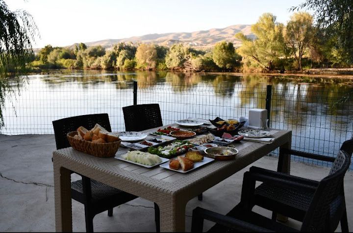 Ayvalı Han Restaurant