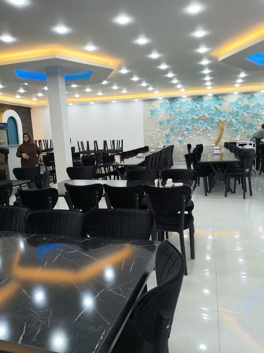 Elis Kır Bahçesi