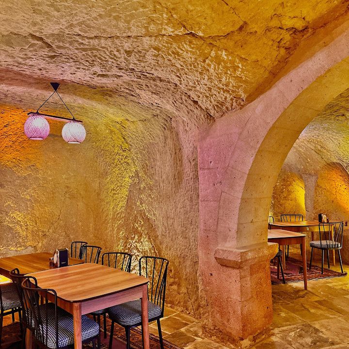 Gloria Taş Ev Underground Cave Restaurant