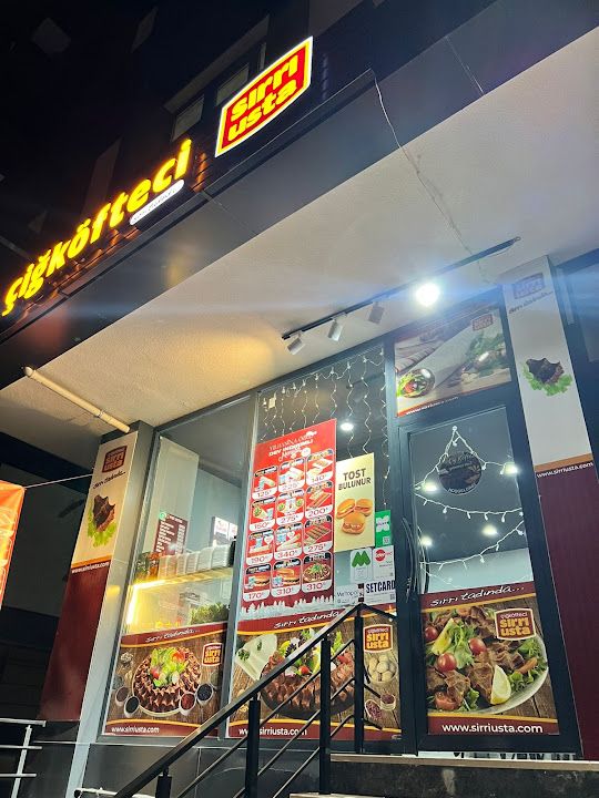 Çiğ Köfteci Sırrı Usta Avcılar Merkez