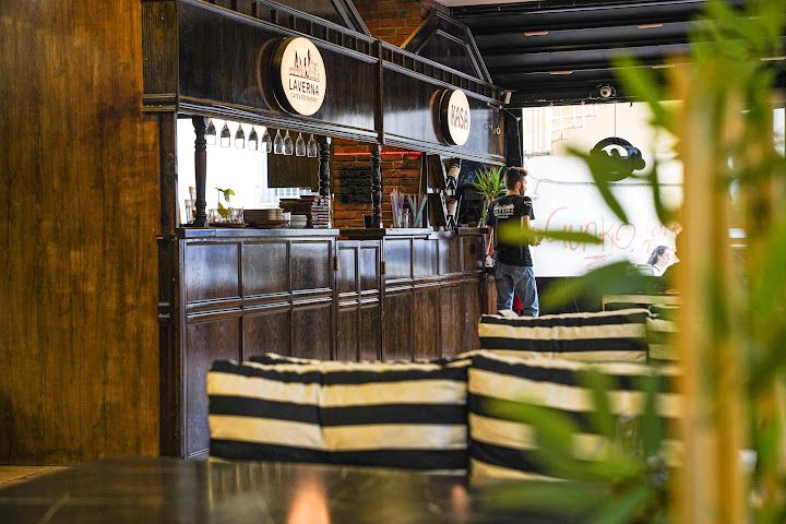 LAVERNA CAFE RESTAURANT