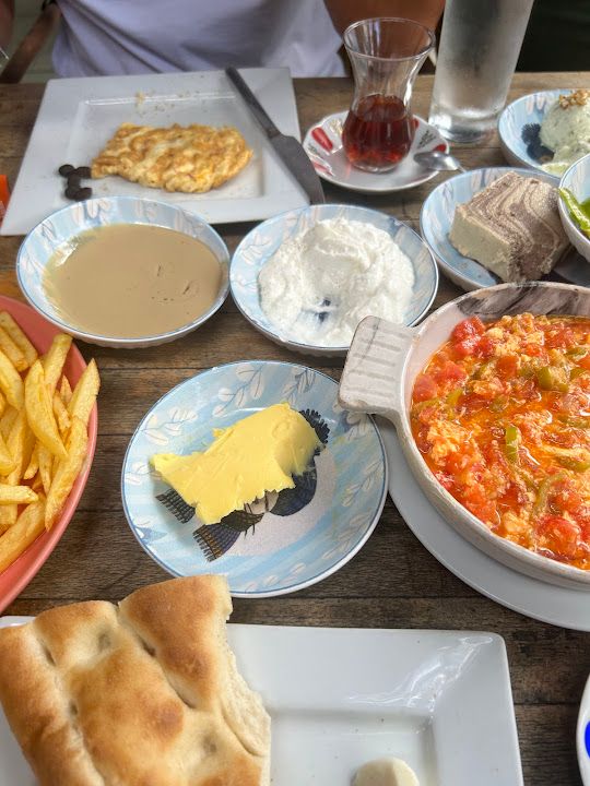 Salaş Derya Sini Restaurant