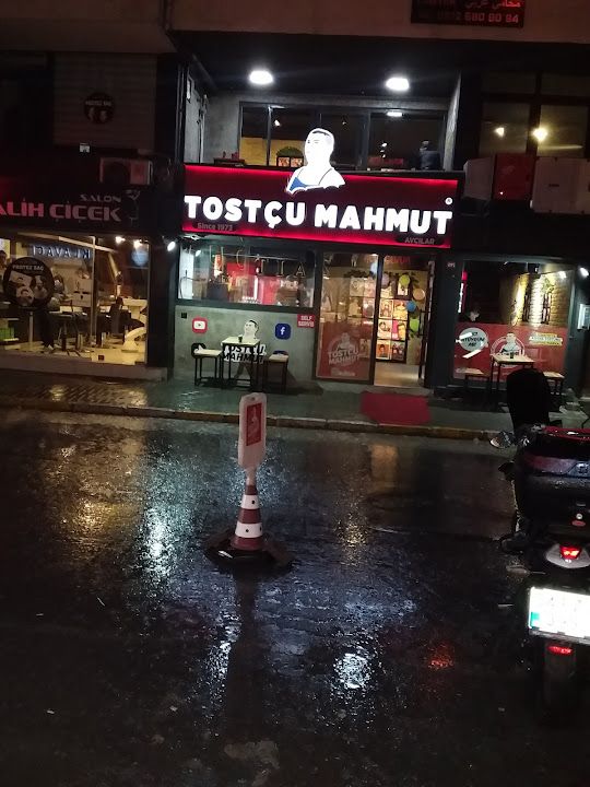 Tostçu Mahmut Avcılar