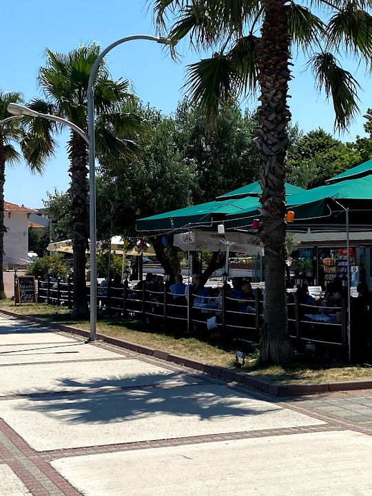 Adin Cafe & Restaurant