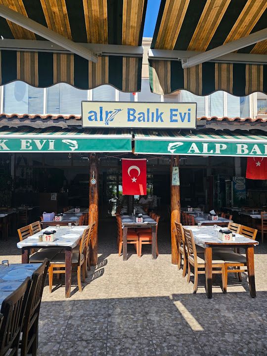 Alp Balık evi