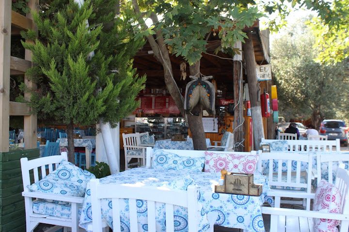 Athena Restaurant & Otel