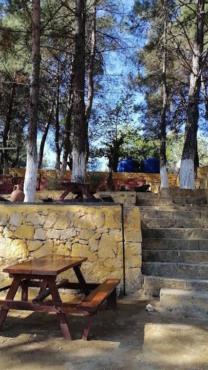 Eniştenin Yeri Et Mangal