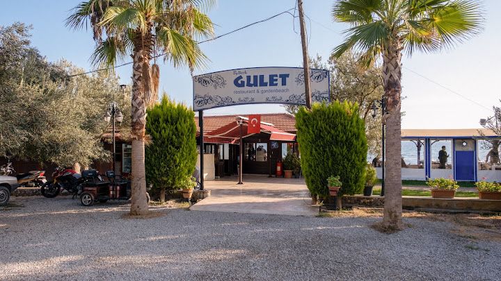 Gulet Restaurant & Beach