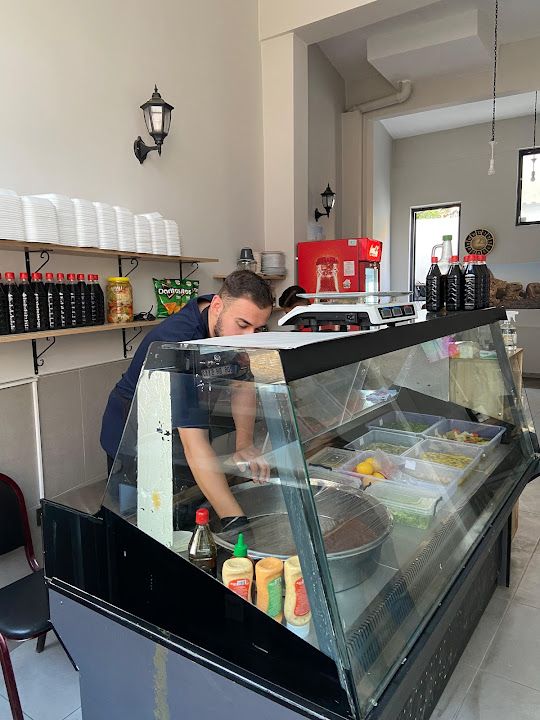 Şanlı Bi Çii Köfte Çiğ Köfte