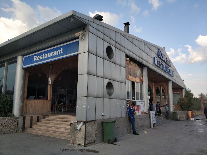 Özdemir Restaurant
