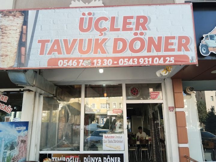 Üçler Tavuk Döner