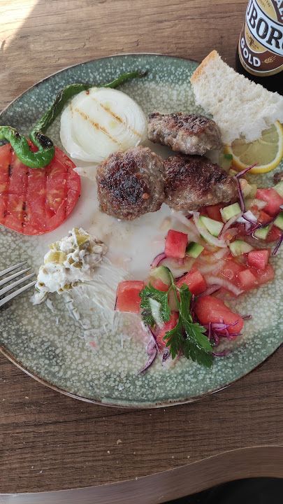 Ağaçlar Altı Restorant Bobi'nin Yeri