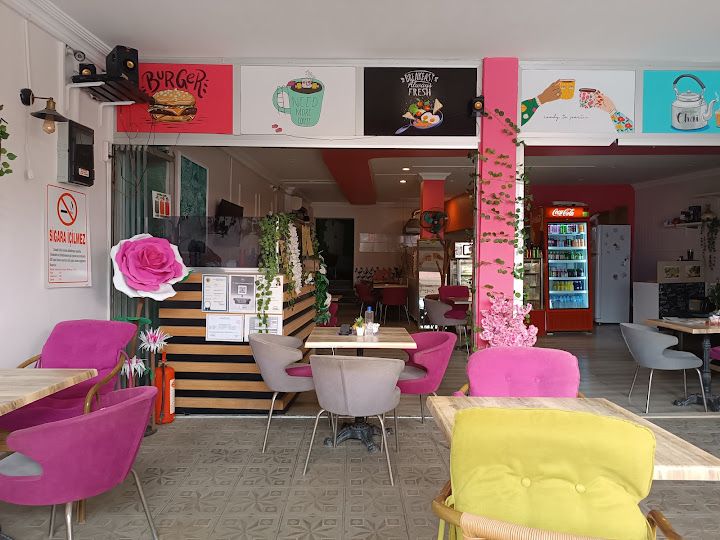 Kavera Cafe