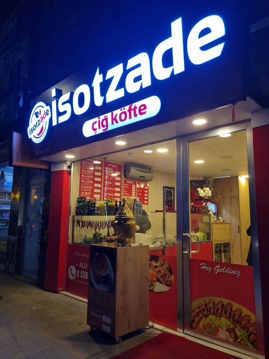 İsotzade Çiğ Köfte