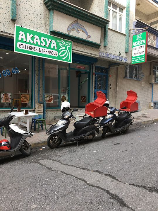 Akasya Etli Ekmek & Lahmacun