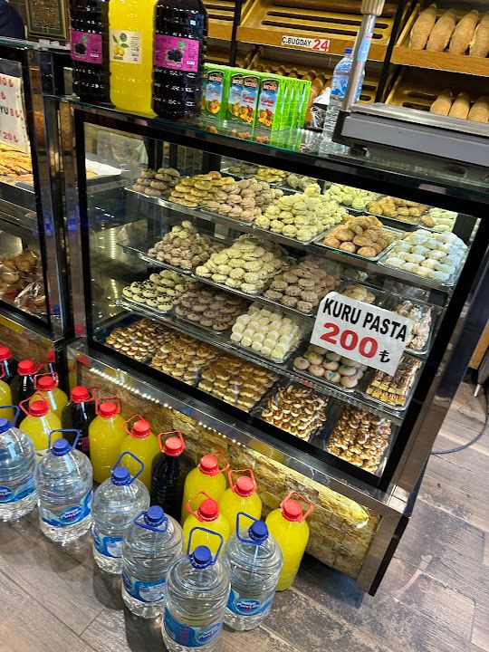Ay Fırın Kumbasar Ekmek & Pasta