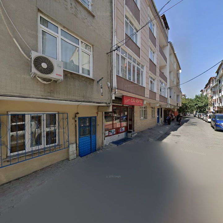 Büşra Çiğ Köfte