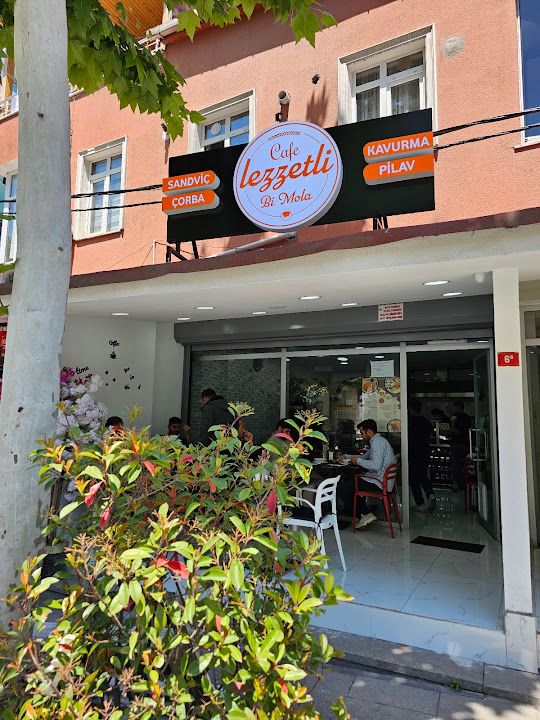 Cafe Lezzetli Bi Mola