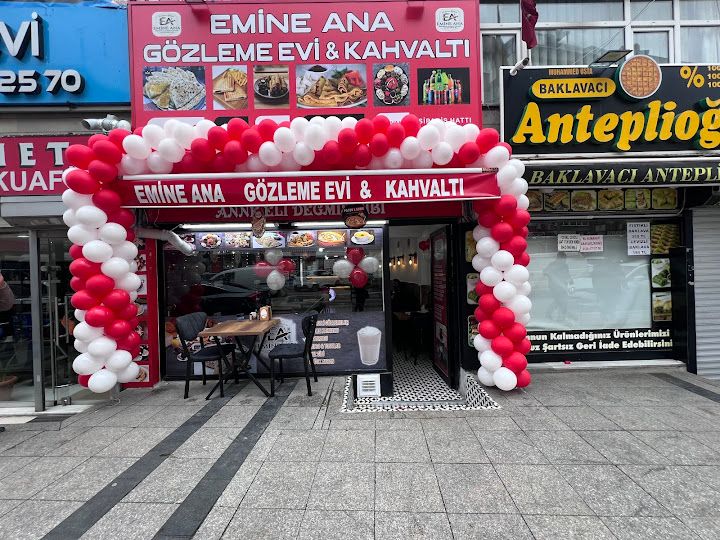 Emine Ana Gözleme Evi & Kahvaltı Salonu & Gözlemeci