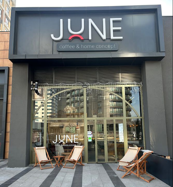 June Coffee & Home Concept