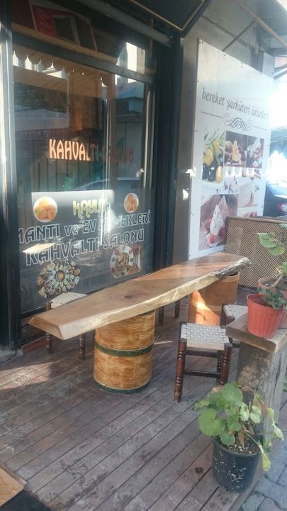 Kayısı Mantı Ev Yemekleri Kahvaltı Salonu