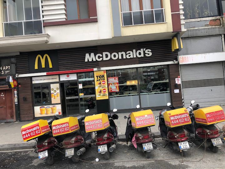Mcdonald's İstanbul Bağcılar