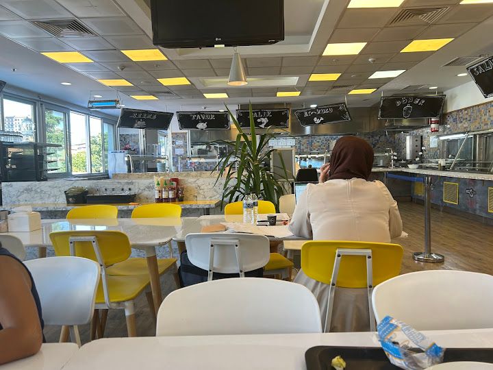 Metro Restaurant