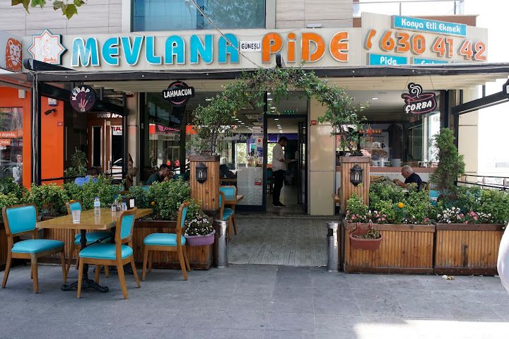 Şahı Mevlana Pide