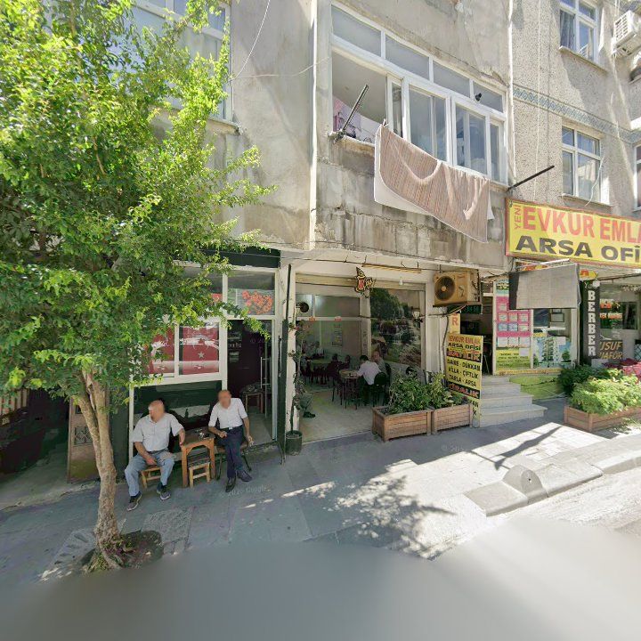 Zümrüt Cafe
