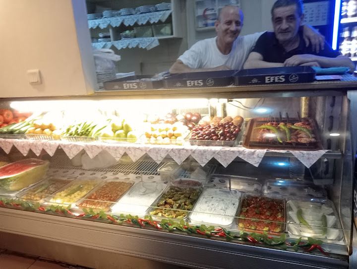 Emos Sarıbal Bira & Resturant