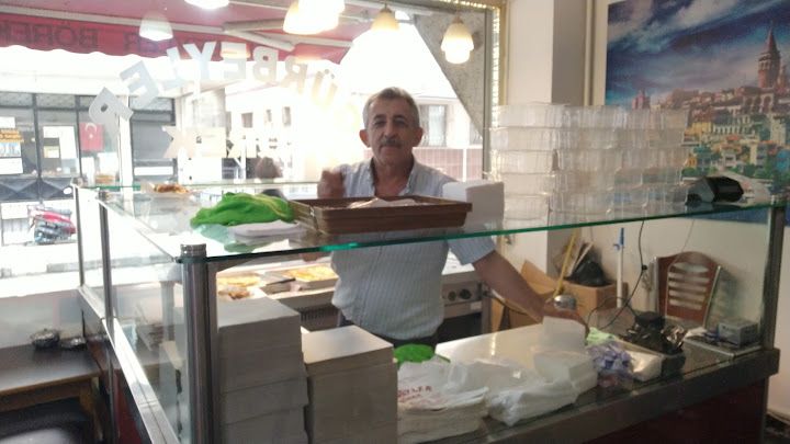 Gürbeyler Börek & Pi̇de Salonu