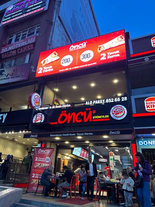 ÖNCÜ DÖNER ŞİRİNEVLER