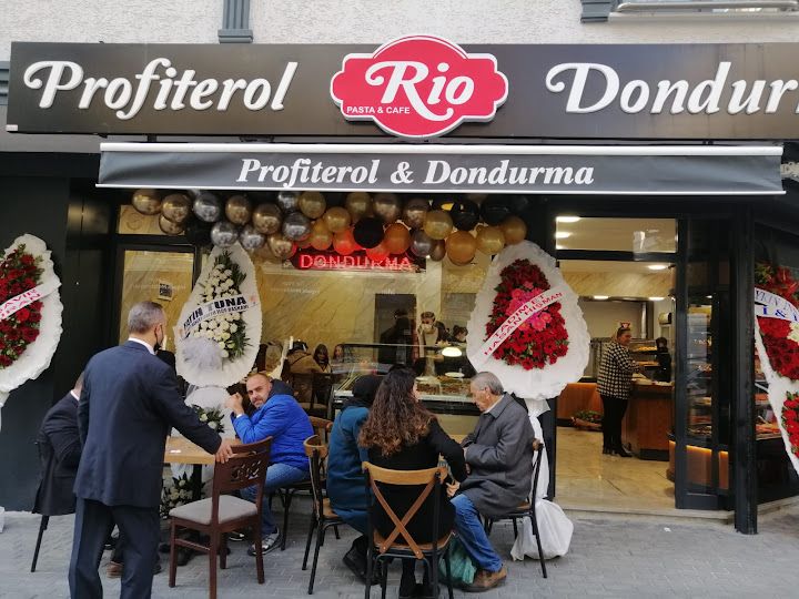 Rio Dondurma Profiterol