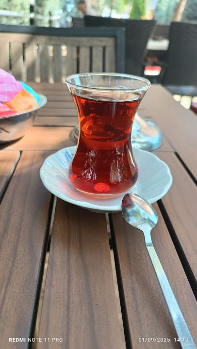 Şehit Yunus Çaça Parkı Çay Bahçesi