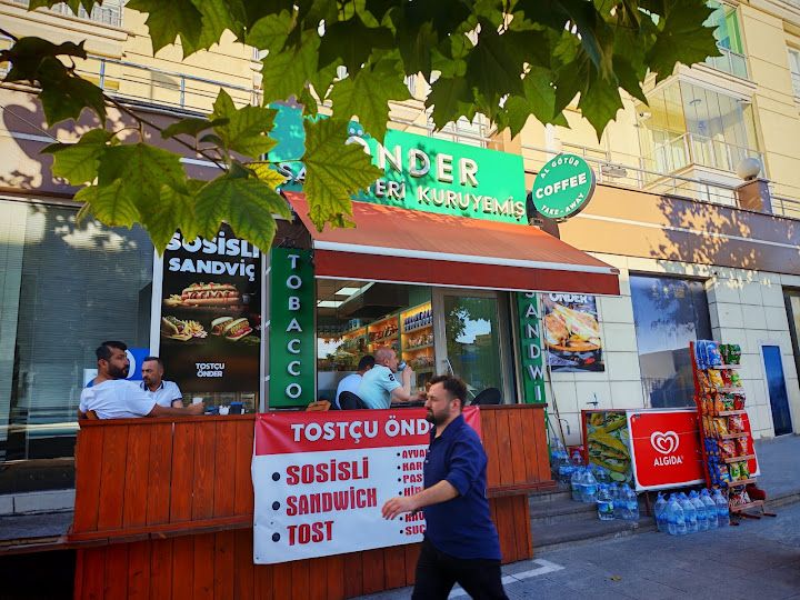 Tostçu önder