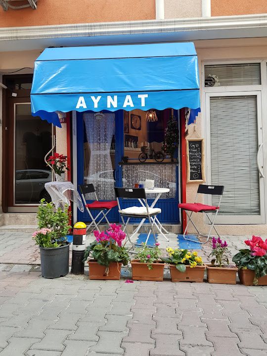 Aynat Cafe