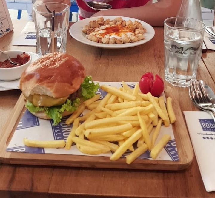 Bodrum Mantı & Cafe Capacity AVM
