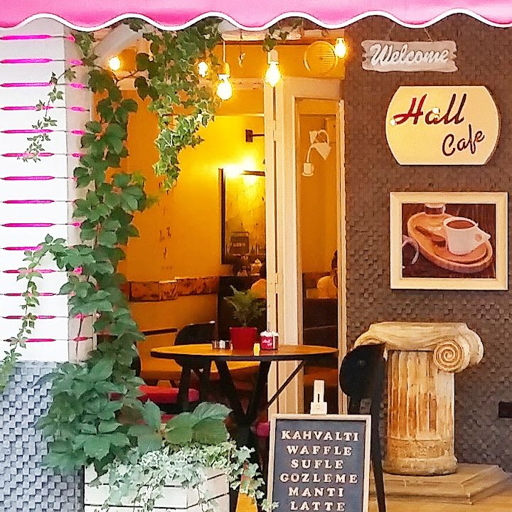 Hall Cafe