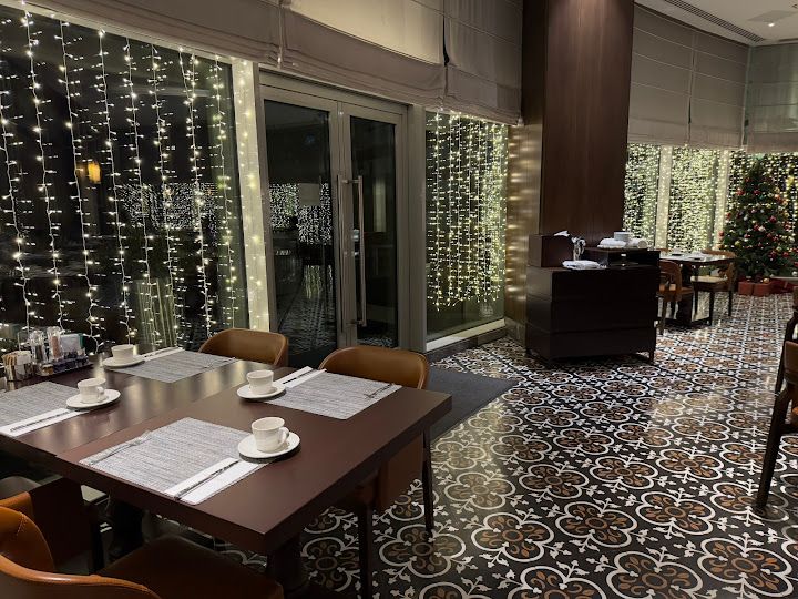 Hyatt Regency Vue Lounge